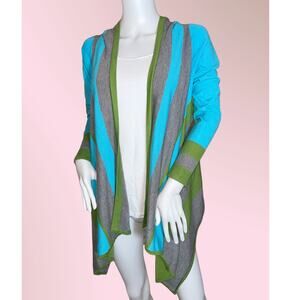 All Season Flowing Lightweight casual sweater, Aqua, green,gray, Ladies Large